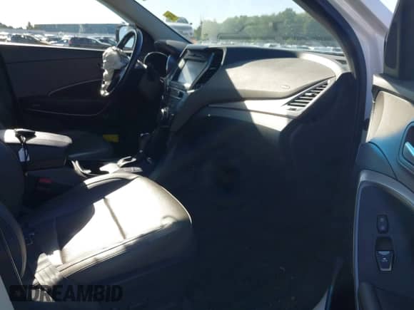 2018 Hyundai Santa Fe Ultimate with VIN 5NMZWDLA2JH105416, listed as a IAAI auction lot 43062661 with 67,574 mi miles and . Bid and sale history available at DreamBid. Image 5.