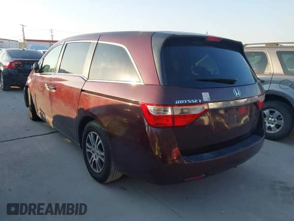 2012 Honda Odyssey EX с VIN 5FNRL5H40CB109129, выставлен на аукционе IAAI как лот 43443591 с пробегом 182 584 миль миль и . История ставок и продаж доступна на DreamBid. Изображение 3.
