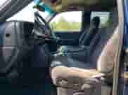 2002 Chevrolet Silverado 2500HD LT с VIN 1GCHK29132E134995, выставлен на аукционе Copart как лот 69037635 с пробегом 148 116 миль миль и Списание • Salvage title. История ставок и продаж доступна на DreamBid. Изображение 7.