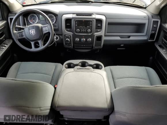 2016 Ram 1500 Tradesman z VIN 1C6RR7SM1GS400791, wystawiony jako Copart lot #50202445 z przebiegiem 120 108 mil mil oraz Szkoda całkowita • Salvage title. Historia ofert i sprzedaży dostępna na DreamBid. Obrazek 8.