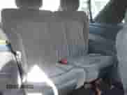 2000 Chevrolet Blazer LS z VIN 1GNCT18W6YK284227, wystawiony jako IAAI lot #42992936 z przebiegiem 155 138 mil mil oraz . Historia ofert i sprzedaży dostępna na DreamBid. Obrazek 8.