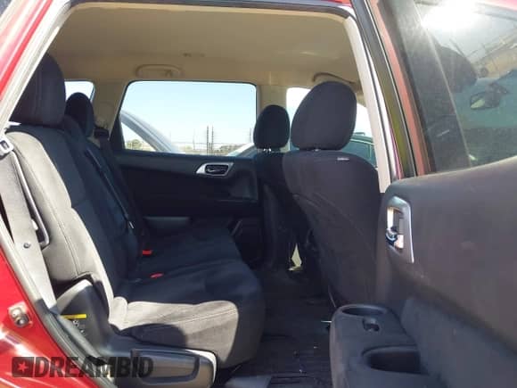 2015 Nissan Pathfinder SL with VIN 5N1AR2MMXFC685162, listed as a IAAI auction lot 42325622 with 172,897 mi miles and . Bid and sale history available at DreamBid. Image 8.