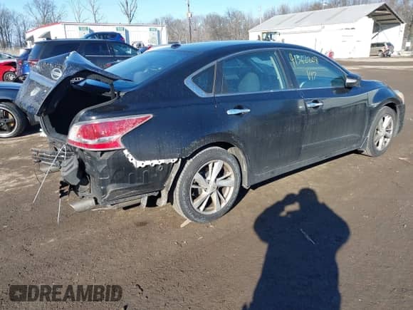 2015 Nissan Altima S z VIN 1N4AL3AP1FC194964, wystawiony jako IAAI lot #41362208 z przebiegiem 122 882 mil mil oraz . Historia ofert i sprzedaży dostępna na DreamBid. Obrazek 4.