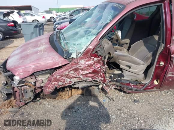 2002 Dodge Caravan SE с VIN 1B8GP25352B679162, выставлен на аукционе IAAI как лот 42031385 с пробегом 200 823 миль миль и . История ставок и продаж доступна на DreamBid. Изображение 6.