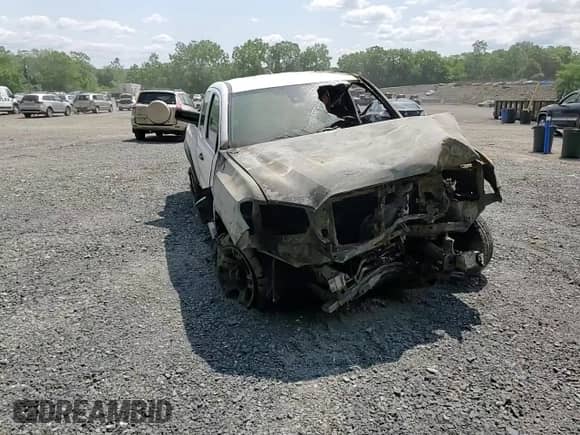 2019 Toyota Tacoma SR5 with VIN 5TFSZ5AN8KX200172, listed as a Copart auction lot 61977585 with Not provided miles and Salvage title. Bid and sale history available at DreamBid. Image 13.