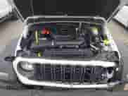 2025 Jeep Wrangler Willys z VIN 1C4PJXDN0SW555394, wystawiony jako IAAI lot #43321086 z przebiegiem 5 204 mil mil oraz . Historia ofert i sprzedaży dostępna na DreamBid. Obrazek 10.