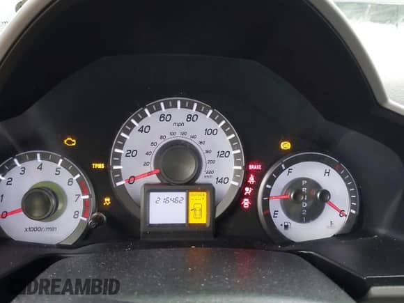 2013 Honda Pilot EX-L with VIN 5FNYF4H60DB040166, listed as a IAAI auction lot 42624940 with 216,462 mi miles and . Bid and sale history available at DreamBid. Image 7.