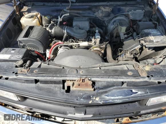 1998 Chevrolet Tahoe с VIN 1GNEK13R3WR110598, выставлен на аукционе Copart как лот 72327974 с пробегом 201 313 миль миль и Списание • Salvage title. История ставок и продаж доступна на DreamBid. Изображение 12.