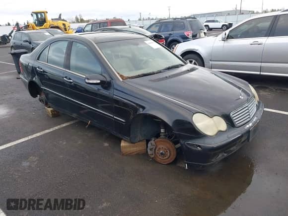2004 Mercedes-Benz C 320 with VIN WDBRF64J44F469766, listed as a IAAI auction lot 41899612 with Not provided miles and . Bid and sale history available at DreamBid. Image 1.
