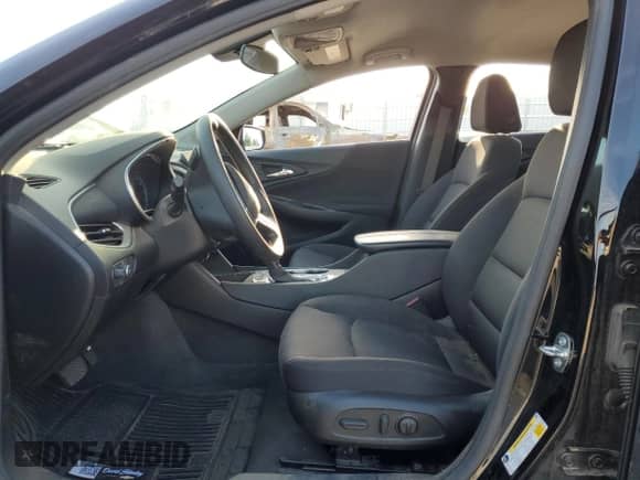 2024 Chevrolet Malibu LT z VIN 1G1ZD5ST0RF143257, wystawiony jako Copart lot #54058955 z przebiegiem Nie podano mil oraz Szkoda całkowita • Salvage title. Historia ofert i sprzedaży dostępna na DreamBid. Obrazek 7.