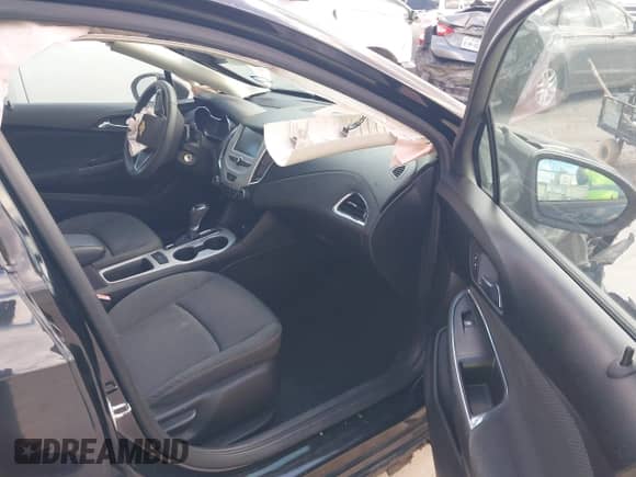 2016 Chevrolet Cruze LS с VIN 1G1BC5SM2G7258267, выставлен на аукционе IAAI как лот 43315953 с пробегом 104 090 миль миль и . История ставок и продаж доступна на DreamBid. Изображение 5.