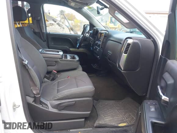 2015 Chevrolet Silverado 1500 LT with VIN 1GCVKREC9FZ326472, listed as a IAAI auction lot 43534025 with 288,869 mi miles and . Bid and sale history available at DreamBid. Image 5.