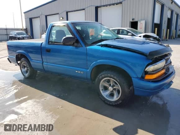 2000 Chevrolet S-10 с VIN 1GCCS1444Y8114378, выставлен на аукционе Copart как лот 71546755 с пробегом 141 507 миль миль и Списание • Salvage title. История ставок и продаж доступна на DreamBid. Изображение 4.