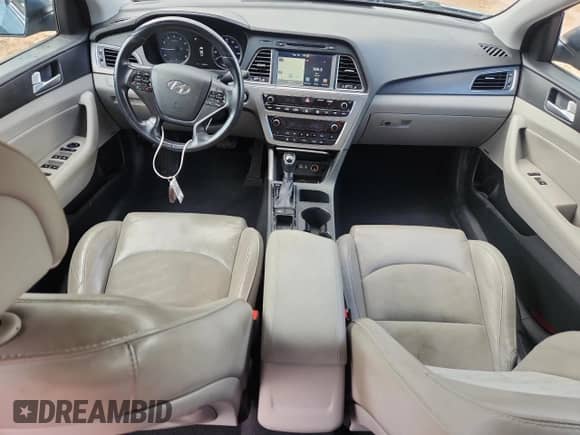 2015 Hyundai Sonata Sport с VIN 5NPE34AF1FH181399, выставлен на аукционе Copart как лот 81075555 с пробегом 162 845 миль миль и Списание • Salvage title. История ставок и продаж доступна на DreamBid. Изображение 8.