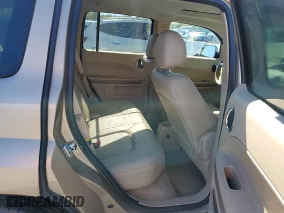 2006 Chevrolet HHR LT с VIN 3GNDA23P06S645291, выставлен на аукционе Copart как лот 86103035 с пробегом 103 573 миль миль и Списание • Salvage title. История ставок и продаж доступна на DreamBid. Изображение 11.