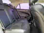 2018 Chrysler 300 Touring L z VIN 2C3CCAAG6JH285925, wystawiony jako Copart lot #64997845 z przebiegiem Nie podano mil oraz Szkoda całkowita • Salvage title. Historia ofert i sprzedaży dostępna na DreamBid. Obrazek 10.