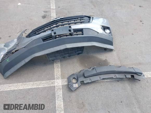 2020 Chevrolet Traverse LT с VIN 1GNERHKW7LJ310194, выставлен на аукционе IAAI как лот 43091497 с пробегом 98 236 миль миль и . История ставок и продаж доступна на DreamBid. Изображение 12.