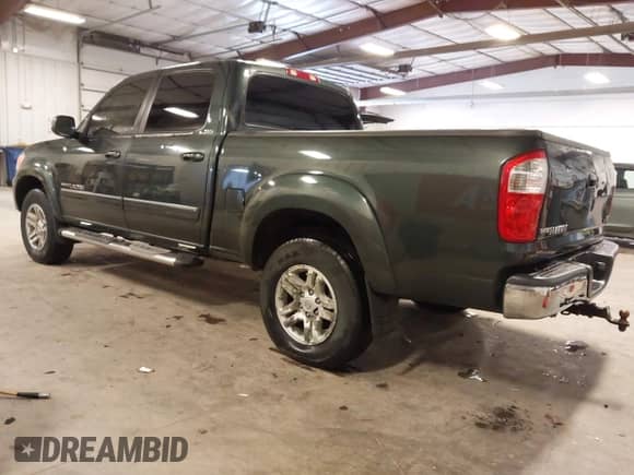 2006 Toyota Tundra SR5 z VIN 5TBET34186S536033, wystawiony jako IAAI lot #43427743 z przebiegiem 191 076 mil mil oraz . Historia ofert i sprzedaży dostępna na DreamBid. Obrazek 3.