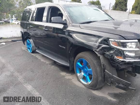 2016 Chevrolet Tahoe LS с VIN 1GNSCAEC8GR387676, выставлен на аукционе IAAI как лот 41774142 с пробегом 36 695 миль миль и . История ставок и продаж доступна на DreamBid. Изображение 18.