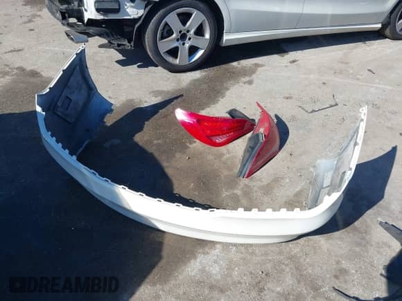 2015 Mercedes-Benz CLA 250 с VIN WDDSJ4EB2FN177383, выставлен на аукционе IAAI как лот 43396394 с пробегом 93 562 миль миль и . История ставок и продаж доступна на DreamBid. Изображение 12.