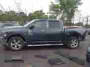 2013 Ram 1500 Big Horn z VIN 1C6RR7LT8DS661269, wystawiony jako IAAI lot #42887071 z przebiegiem 167 392 mil mil oraz . Historia ofert i sprzedaży dostępna na DreamBid. Obrazek 14.