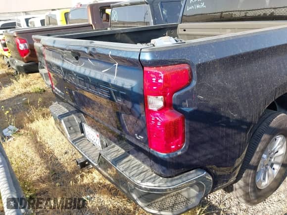 2020 Chevrolet Silverado 1500 LT с VIN 3GCPWCEK8LG316139, выставлен на аукционе IAAI как лот 42249054 с пробегом 97 731 миль миль и . История ставок и продаж доступна на DreamBid. Изображение 16.