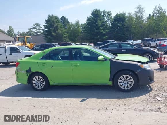 2014 Toyota Camry LE с VIN 4T1BD1FK6EU138553, выставлен на аукционе IAAI как лот 42876734 с пробегом 231 949 миль миль и . История ставок и продаж доступна на DreamBid. Изображение 13.