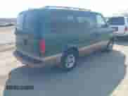 2002 Chevrolet Astro z VIN 1GNDM19X12B109545, wystawiony jako IAAI lot #41513777 z przebiegiem 72 638 mil mil oraz . Historia ofert i sprzedaży dostępna na DreamBid. Obrazek 4.