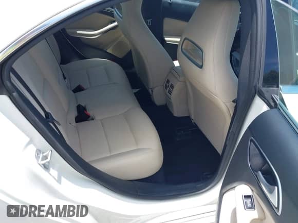 2017 Mercedes-Benz CLA 250 с VIN WDDSJ4EB0HN495604, выставлен на аукционе IAAI как лот 42728479 с пробегом 35 203 миль миль и . История ставок и продаж доступна на DreamBid. Изображение 8.