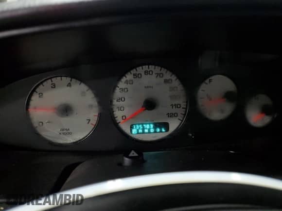 1999 Dodge Stratus with VIN 1B3EJ46X4XN676917, listed as a Copart auction lot 85511864 with 135,783 mi miles and Salvage title. Bid and sale history available at DreamBid. Image 9.