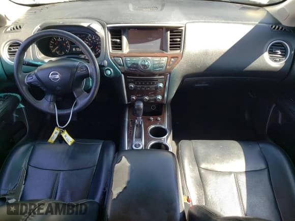 2015 Nissan Pathfinder Platinum with VIN 5N1AR2MM6FC714687, listed as a Copart auction lot 69971345 with 183,811 mi miles and Clean title. Bid and sale history available at DreamBid. Image 8.