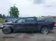 2019 Ram 1500 Big Horn z VIN 1C6RRFFG1KN796534, wystawiony jako IAAI lot #42624998 z przebiegiem 121 272 mil mil oraz . Historia ofert i sprzedaży dostępna na DreamBid. Obrazek 14.