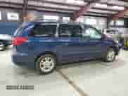 2005 Toyota Sienna LE with VIN 5TDBA23C05S048531, listed as a Copart auction lot 84935605 with 249,639 mi miles and Clean title. Bid and sale history available at DreamBid. Image 3.