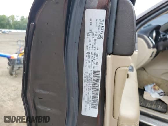 2017 Jeep Grand Cherokee Overland with VIN 1C4RJFCT3HC710971, listed as a Copart auction lot 69934225 with 147,697 mi miles and Salvage title. Bid and sale history available at DreamBid. Image 13.