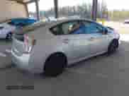 2013 Toyota Prius Three z VIN JTDKN3DU1D5671629, wystawiony jako IAAI lot #43402034 z przebiegiem 127 354 mil mil oraz . Historia ofert i sprzedaży dostępna na DreamBid. Obrazek 4.