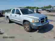 2005 Dodge Dakota SLT с VIN 1D7HE48KX5S204047, выставлен на аукционе IAAI как лот 42801572 с пробегом Не указан миль и . История ставок и продаж доступна на DreamBid. Изображение 1.