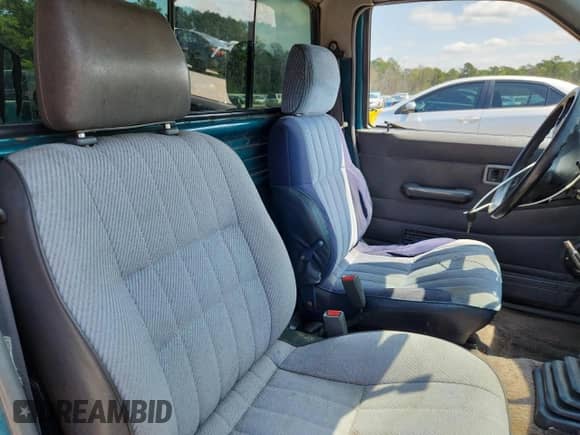 1995 Nissan Frontier with VIN 1N6SD11S3SC358078, listed as a Copart auction lot 71859815 with 118,833 mi miles and Salvage title. Bid and sale history available at DreamBid. Image 10.