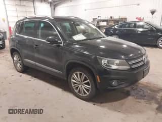 2013 Volkswagen Tiguan S с VIN WVGBV7AX4DW547737, выставлен на аукционе IAAI как лот 41219573 с пробегом 107 526 миль миль и . История ставок и продаж доступна на DreamBid. Изображение 1.