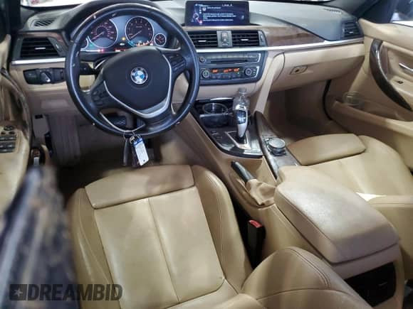 2015 BMW 3 Series 328i с VIN WBA3A5G58FNS88562, выставлен на аукционе Copart как лот 81888725 с пробегом 85 396 миль миль и Списание • Salvage title. История ставок и продаж доступна на DreamBid. Изображение 8.