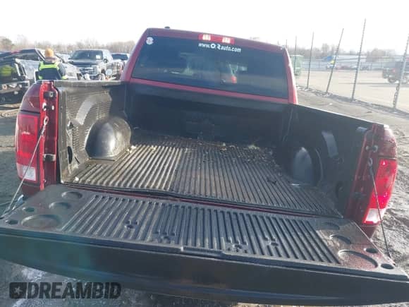 2021 Ram 1500 SLT z VIN 1C6RR7LG5MS532974, wystawiony jako IAAI lot #41639756 z przebiegiem 87 969 mil mil oraz . Historia ofert i sprzedaży dostępna na DreamBid. Obrazek 8.