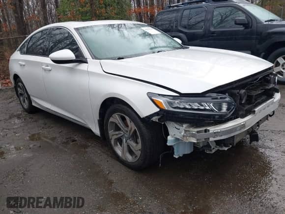 2018 Honda Accord EX z VIN 1HGCV1F42JA229226, wystawiony jako IAAI lot #41833944 z przebiegiem 82 961 mil mil oraz . Historia ofert i sprzedaży dostępna na DreamBid. Obrazek 1.