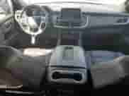 2023 Chevrolet Tahoe LT z VIN 1GNSCNKD6PR436636, wystawiony jako Copart lot #81047185 z przebiegiem 53 553 mil mil oraz Czysty tytuł • Clean title. Historia ofert i sprzedaży dostępna na DreamBid. Obrazek 8.