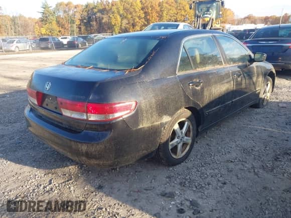 2003 Honda Accord EX with VIN 1HGCM56623A081836, listed as a IAAI auction lot 43552166 with 148,619 mi miles and . Bid and sale history available at DreamBid. Image 4.