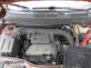 2008 Saturn VUE XE z VIN 3GSDL43NX8S596430, wystawiony jako IAAI lot #42197557 z przebiegiem 183 565 mil mil oraz . Historia ofert i sprzedaży dostępna na DreamBid. Obrazek 10.