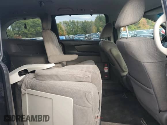 2012 Honda Odyssey EX с VIN 5FNRL5H43CB143369, выставлен на аукционе Copart как лот 86636565 с пробегом 155 138 миль миль и Чистый • Clean title. История ставок и продаж доступна на DreamBid. Изображение 11.