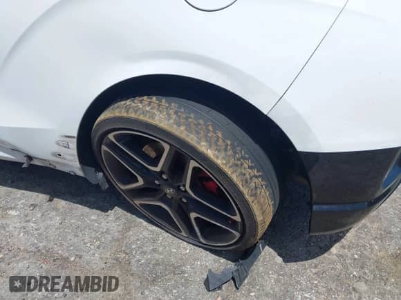 2022 Hyundai Veloster z VIN KMHT36AH3NU014434, wystawiony jako IAAI lot #42540378 z przebiegiem 28 106 mil mil oraz . Historia ofert i sprzedaży dostępna na DreamBid. Obrazek 19.