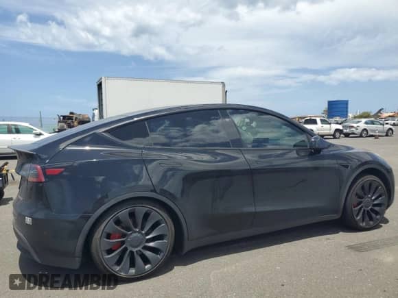 2023 Tesla Model Y Performance z VIN 7SAYGDEF0PF958265, wystawiony jako Copart lot #65881755 z przebiegiem 9 581 mil mil oraz Szkoda całkowita • Salvage title. Historia ofert i sprzedaży dostępna na DreamBid. Obrazek 3.