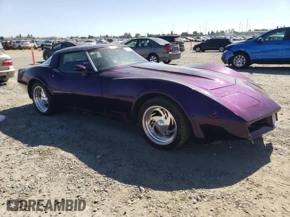 1981 Chevrolet Corvette с VIN 1G1AY8766BS429634, выставлен на аукционе Copart как лот 61617975 с пробегом 36 382 миль миль и Списание • Salvage title. История ставок и продаж доступна на DreamBid. Изображение 4.
