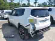 2018 Jeep Renegade Latitude with VIN ZACCJABB0JPH75926, listed as a IAAI auction lot 42998900 with 134,013 mi miles and . Bid and sale history available at DreamBid. Image 3.