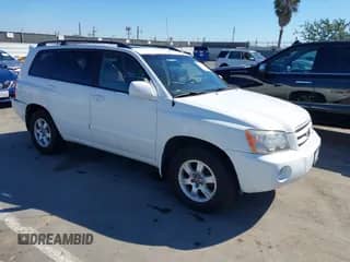 2002 Toyota Highlander с VIN JTEGF21A120051571, выставлен на аукционе IAAI как лот 43464544 с пробегом 141 287 миль миль и . История ставок и продаж доступна на DreamBid. Изображение 1.